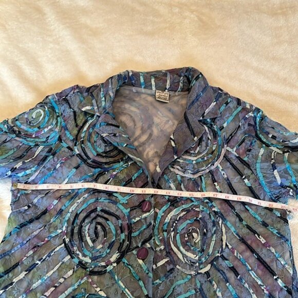 Parsley & Sage jacket with artistic ribbon design in circles and swirls - Picture 7 of 8